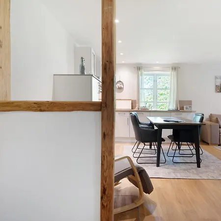 Pohns Warft Apartment