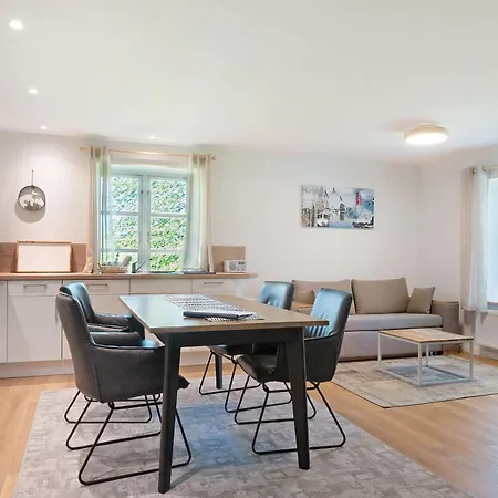 Pohns Warft Apartment